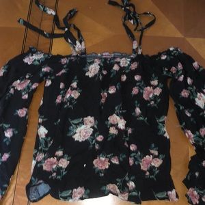 Off the shoulder floral long sleeve shirt
